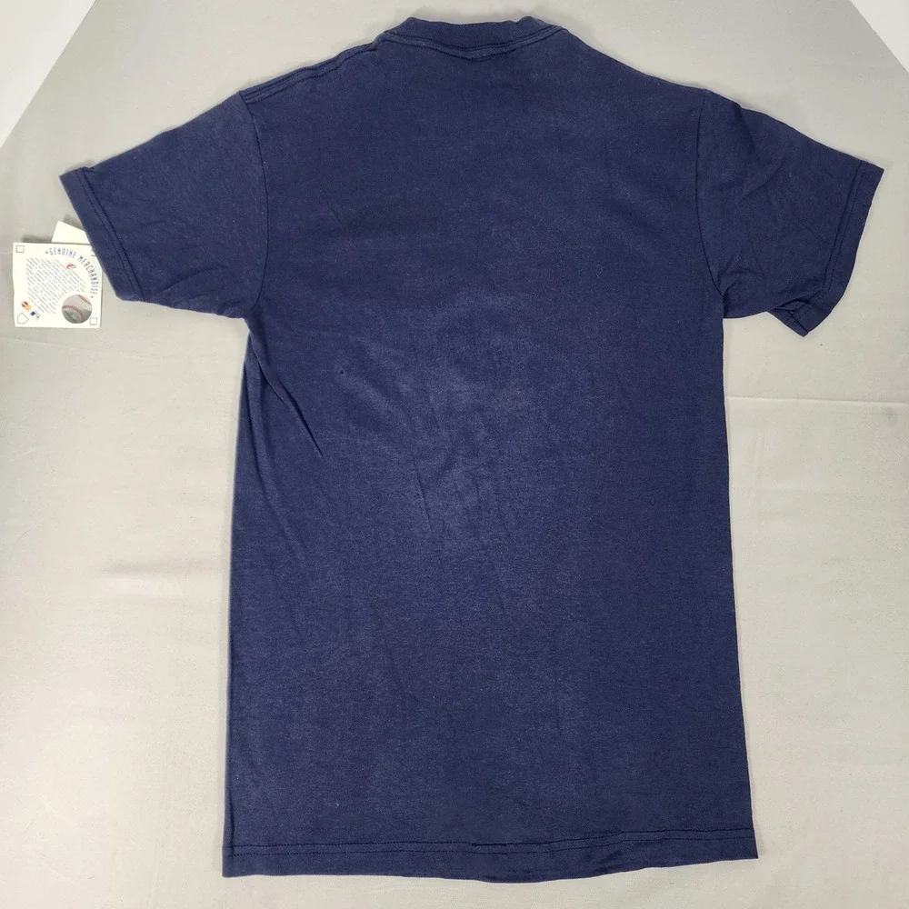 Soft As A Grape Boston Red Sox T-Shirt Mens Small Navy Blue MLB 1901 Graphic NWT